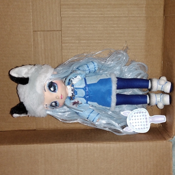 Na Na Na Surprise Doll - Picture 4 of 4